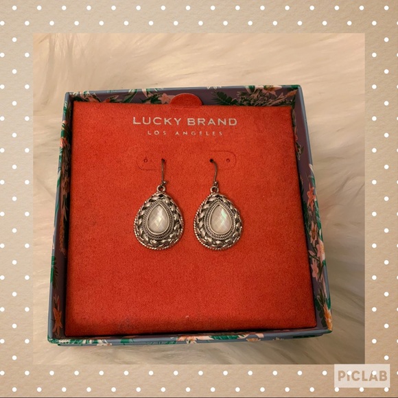 Lucky Brand NWT Silver Teardrop Earrings - Picture 1 of 10